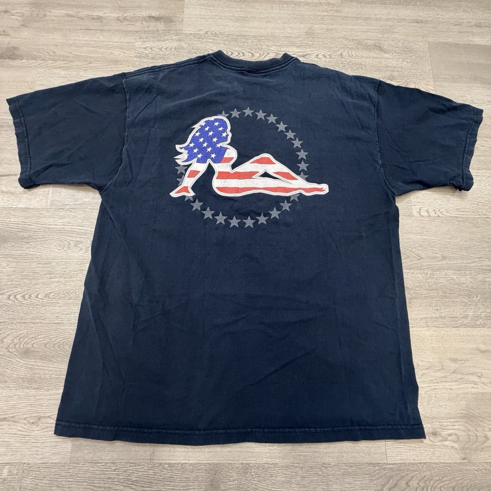 Vintage No Fear T Shirt Mens XL Black American Flag Mudflap Girl